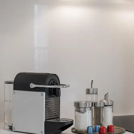 Casa Boma - Lighting & Modern With Balcony - Arroios Ii *